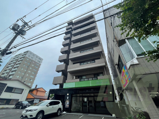 ドエル円山の外観