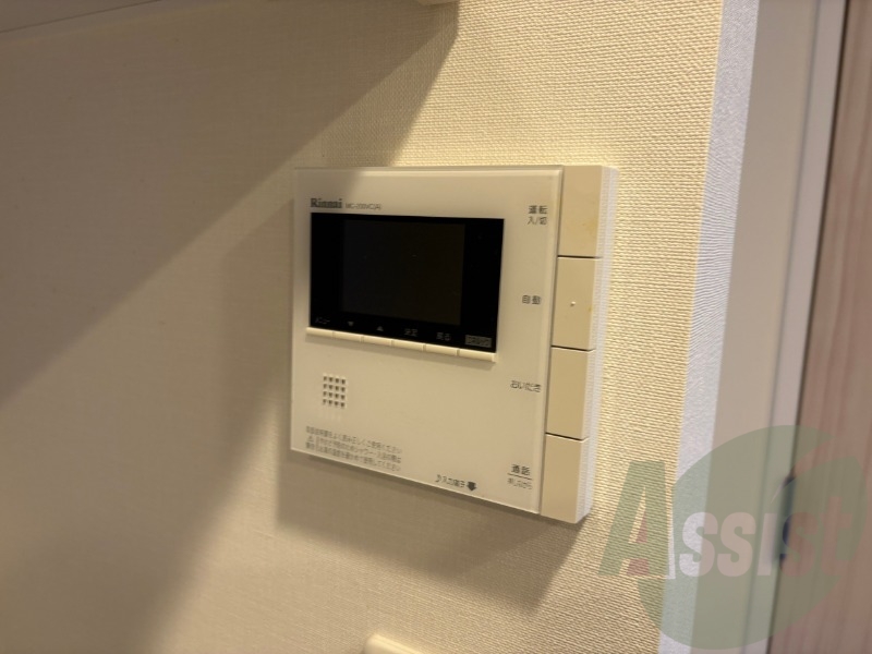 追い炊き機能付きでいつでも温かいお風呂に入れますね。 追い炊き機能付きでいつでも温かいお風呂に入れますね。