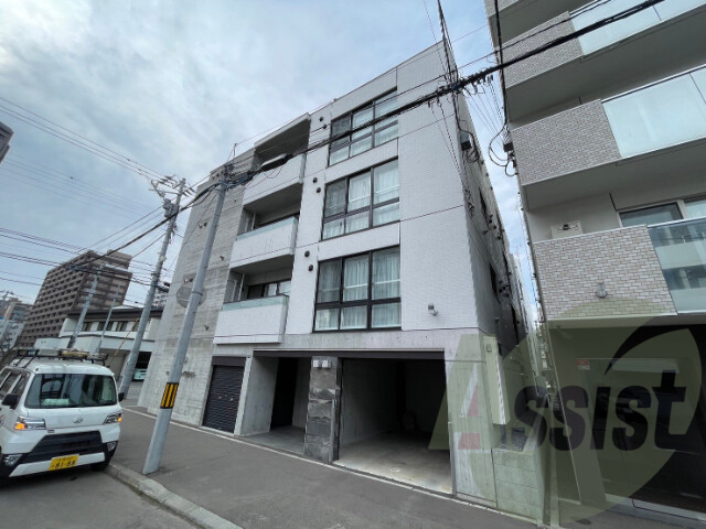 アオアクア円山N4の外観