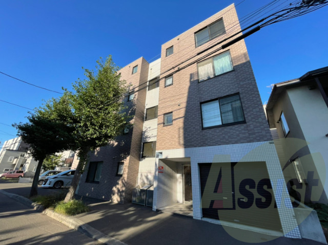 グランピア環状通東の外観