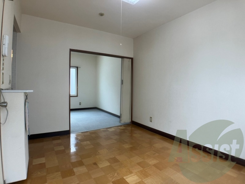 明るいお部屋は気持ちよく過ごせそうですね。 明るいお部屋は気持ちよく過ごせそうですね。