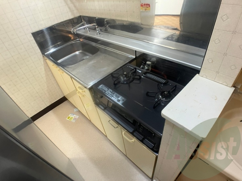 洗い場が大きくて洗い物もしやすそうです。 洗い場が大きくて洗い物もしやすそうです。