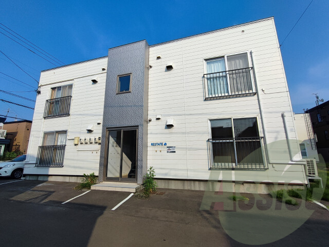 RESTATE新琴似の外観