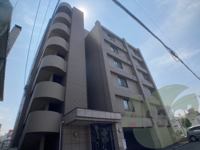 リージェンシー円山の外観