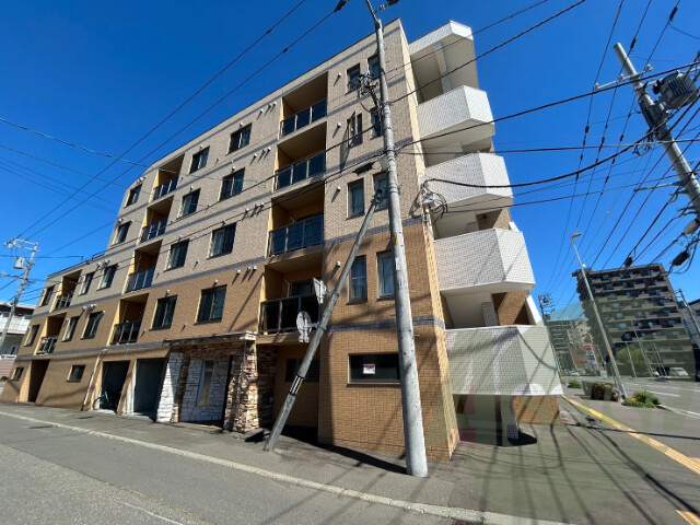 NuovoStoriaestの外観