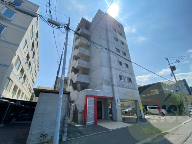 イリオスエフタの外観