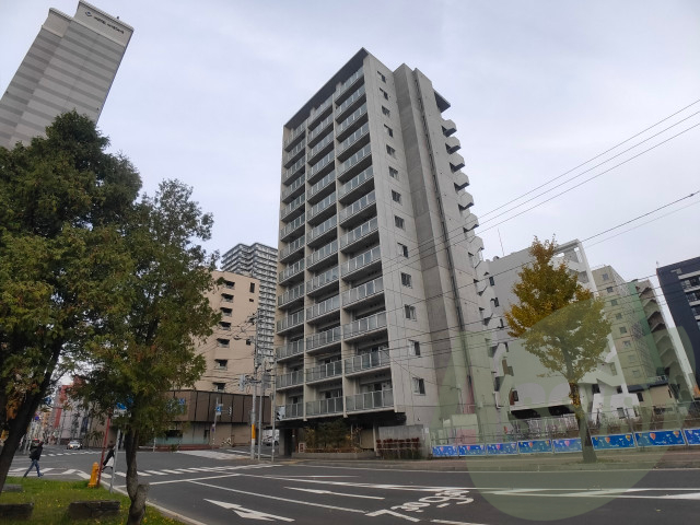 LEONE中島公園の外観