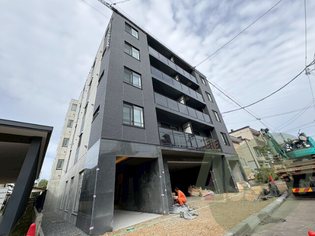 アルファスクエア円山北2条の外観