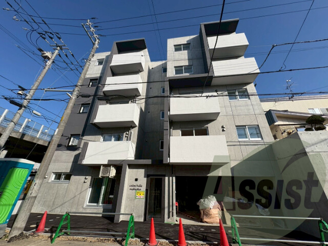 カームヒルズ西岡の外観