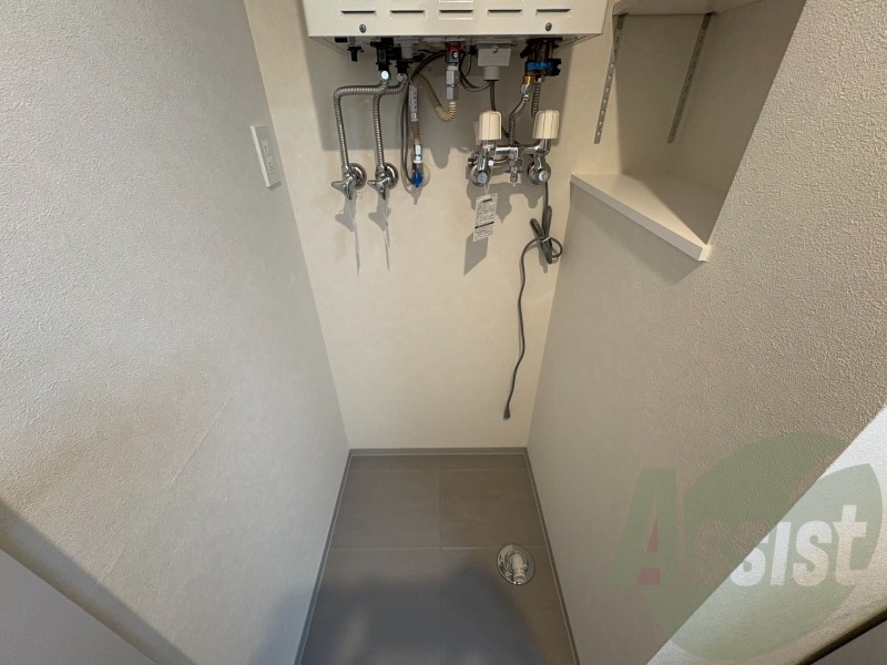 洗濯機はこちらの専用スペースに置けます! 洗濯機はこちらの専用スペースに置けます!