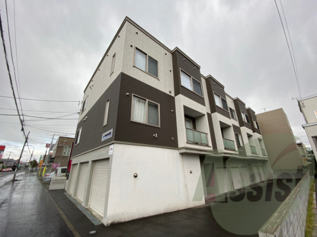 ノーマルヒル元町の外観