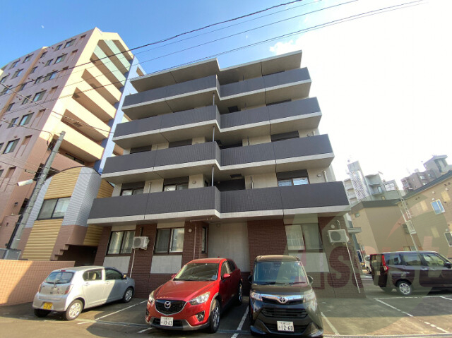ASSE円山桜並木の外観