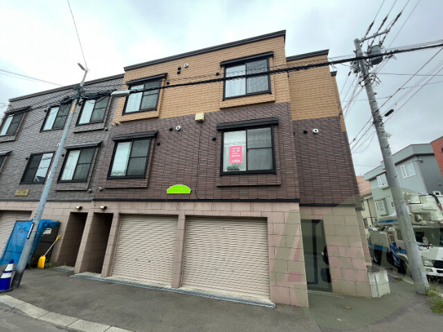 フォンテーヌ新道東の外観