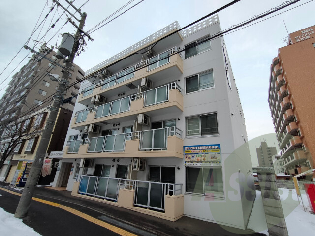 セントポーリアフランの外観