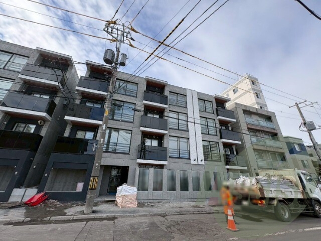 ＳＨＵ　ＲＥＳＩＤＥＮＣＥ菊水の外観