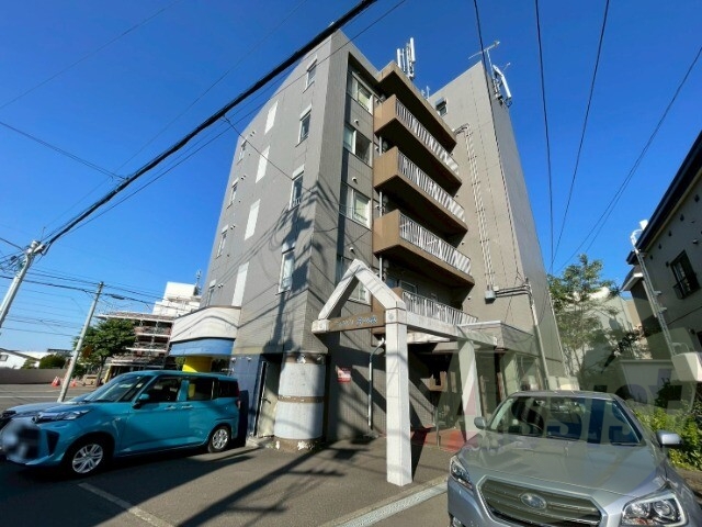 アンクレール宮の森の外観
