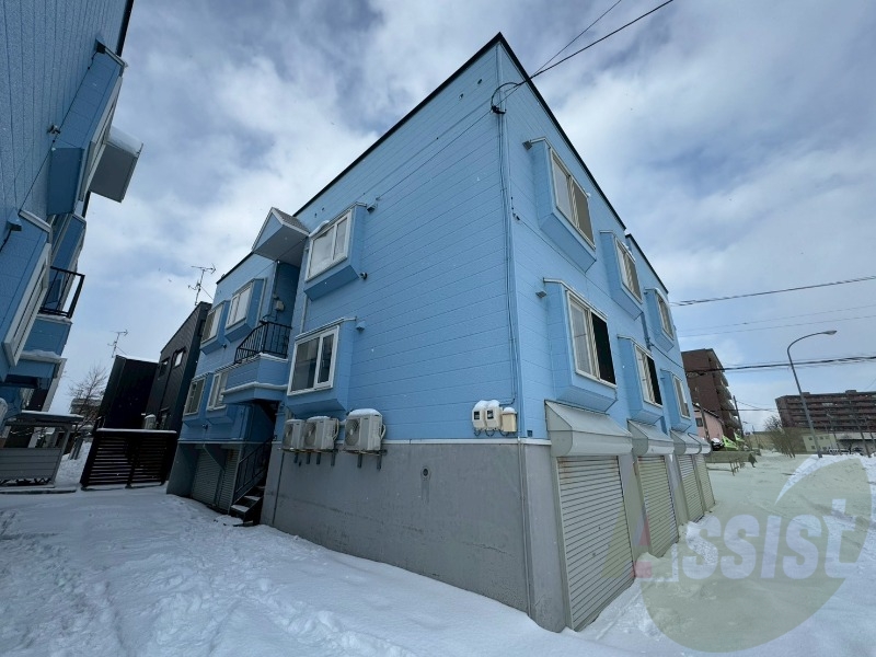 百合が原アベニューC棟の外観