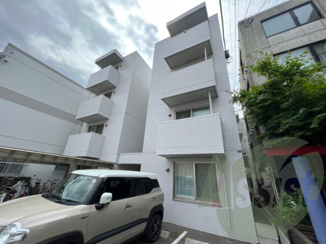 リデーレ西18丁目の外観