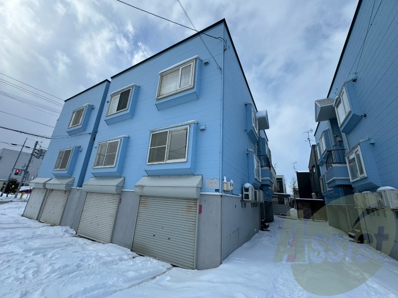 百合が原アベニューB棟の外観