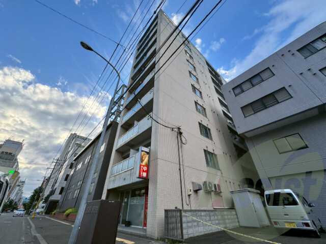 フェイスの外観
