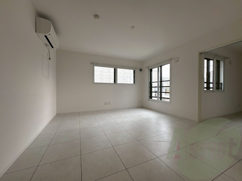 日当たりが良くて心地よく過ごせそうなお部屋です。 日当たりが良くて心地よく過ごせそうなお部屋です。