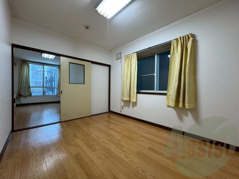 寝室です。部屋をどう使うかはあなた次第です! 寝室です。部屋をどう使うかはあなた次第です!