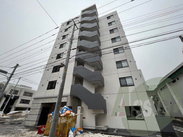 アルファスクエア北12西3