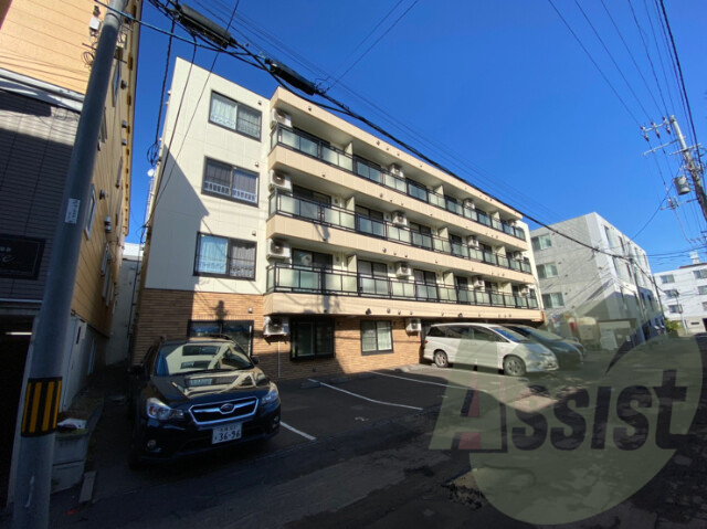 エポック南7条館の外観