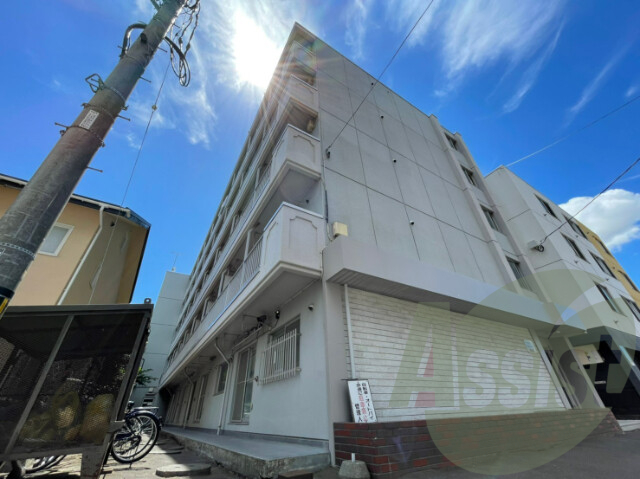 アルファレジデンス北22条の外観