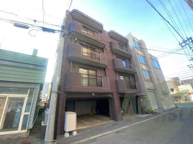 フェニックス円山の外観