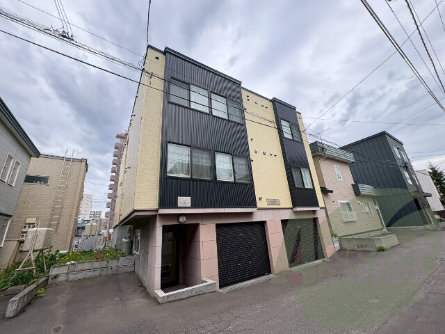 クヴェレ15の外観