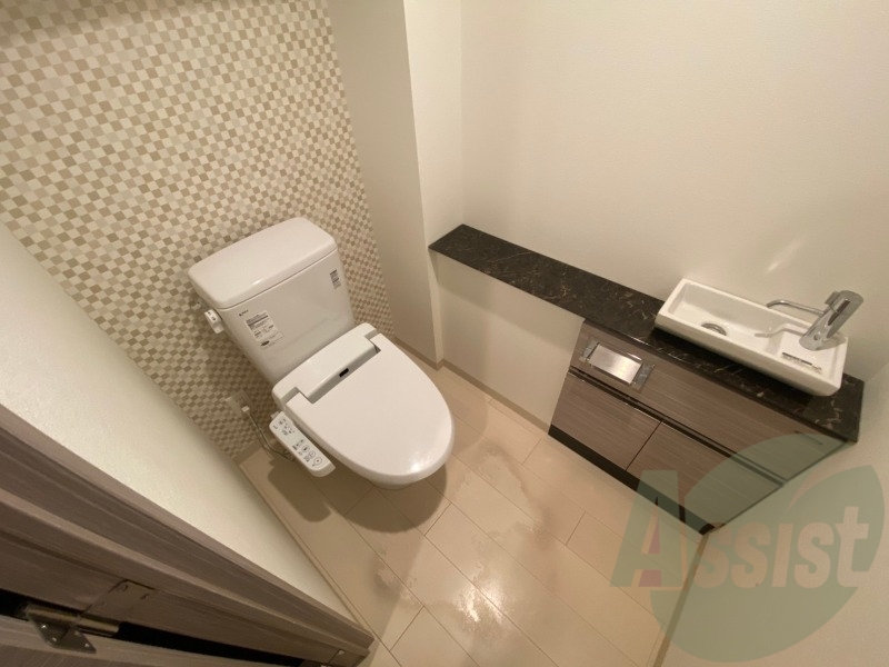 こちらはトイレです。清潔感があり、安心して使用できます。 こちらはトイレです。清潔感があり、安心して使用できます。