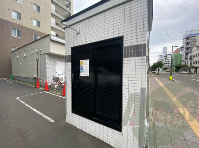 ゴミ置き場その他 ゴミ置き場その他