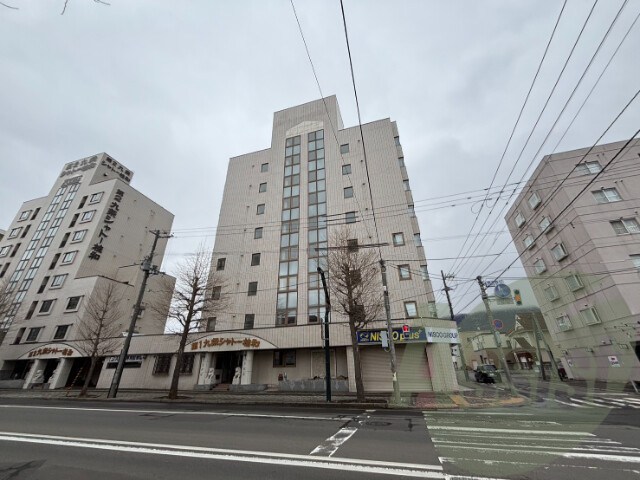 第1九条シャトー桂和の外観