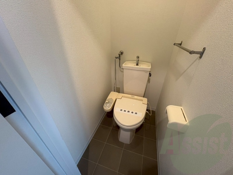 清潔感があり安心して使用できるトイレになっておりました。 清潔感があり安心して使用できるトイレになっておりました。
