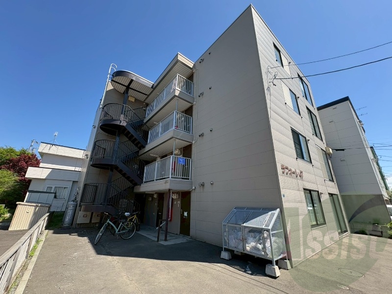 ラフォーレ47の外観