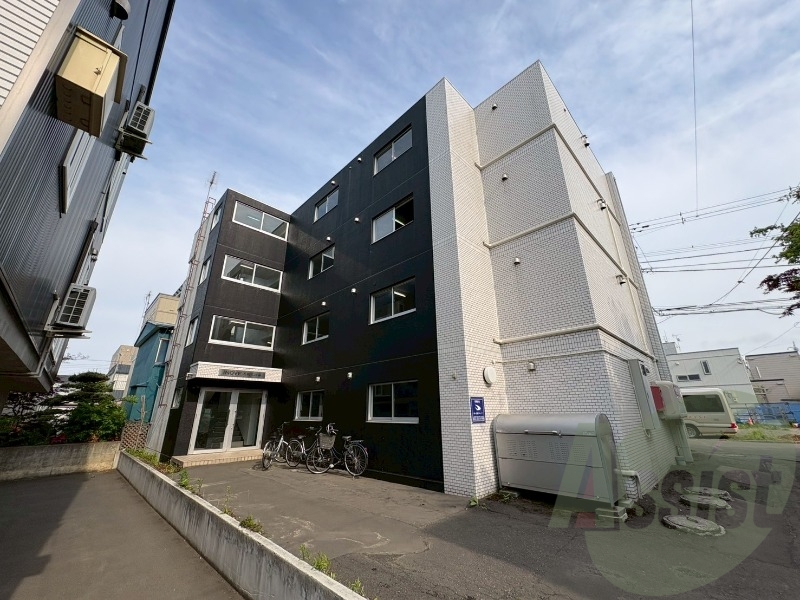 INOVE札幌北16条の外観