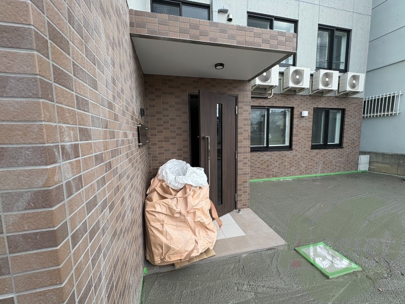 前面道路、建物周り等 前面道路、建物周り等