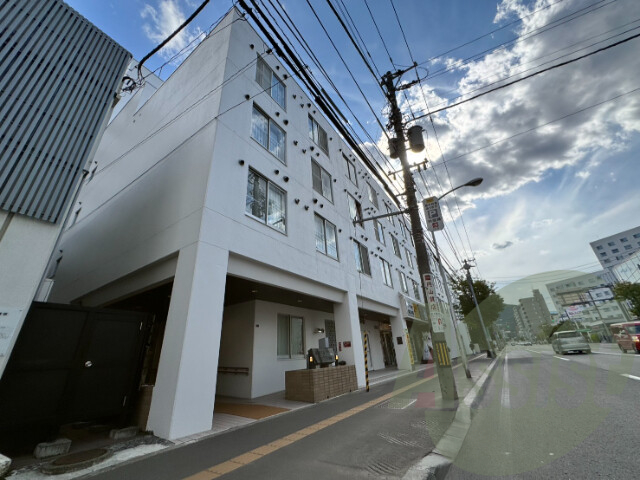 西28丁目パークマンションの外観