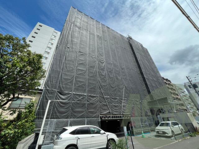 ラクラス札幌北7条の外観