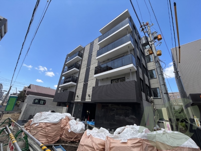アルファスクエア円山4条の外観