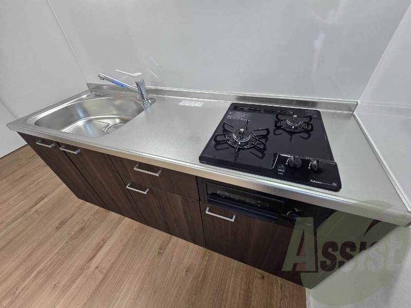 調理スペースも広々しておりお料理しやすそうです! 調理スペースも広々しておりお料理しやすそうです!