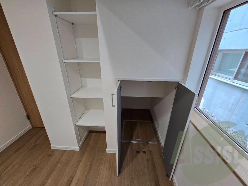 収納もバッチリあるのでお部屋が片付きますよ! 収納もバッチリあるのでお部屋が片付きますよ!