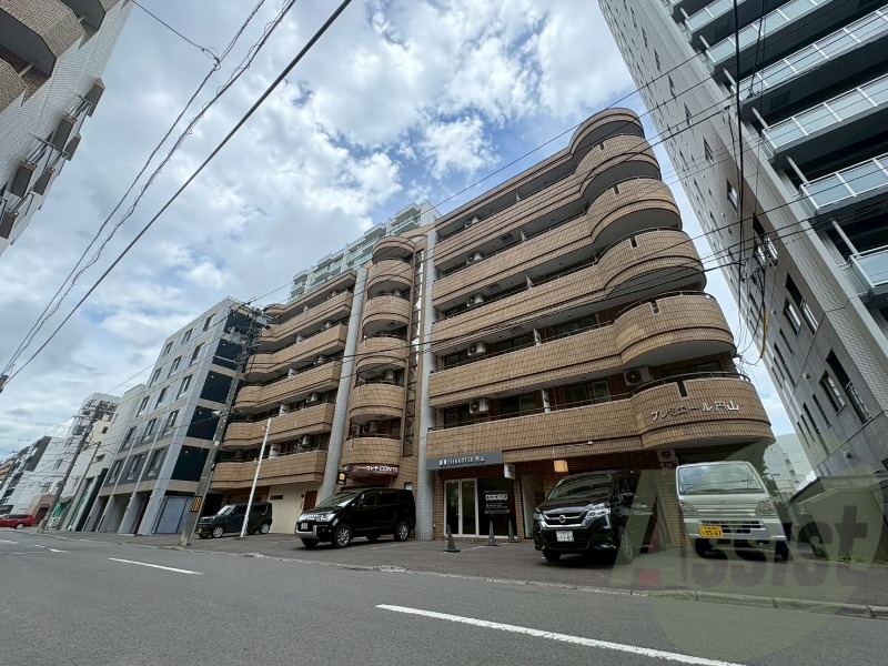 プレミエール円山の外観