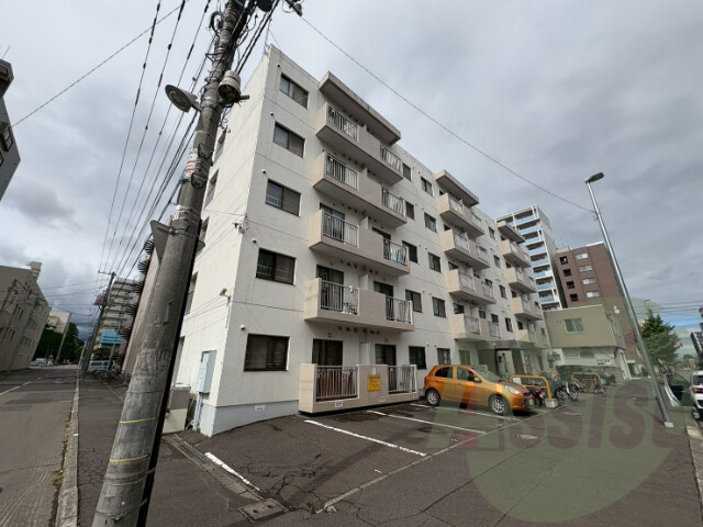 クラークハイツの外観