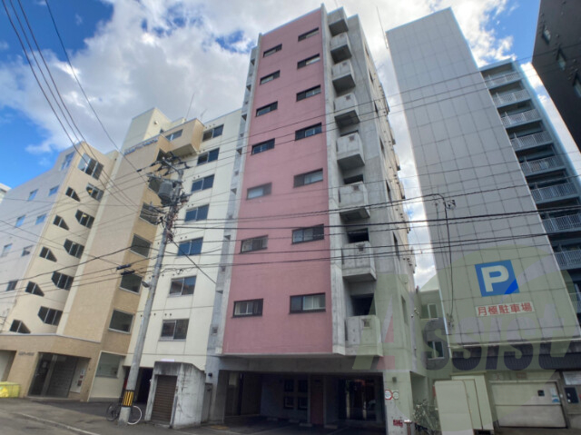 クレエル大通の外観