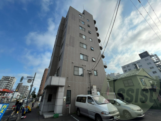 E COURT24の外観