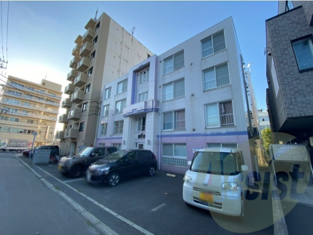 With Pet 新道東駅前の外観