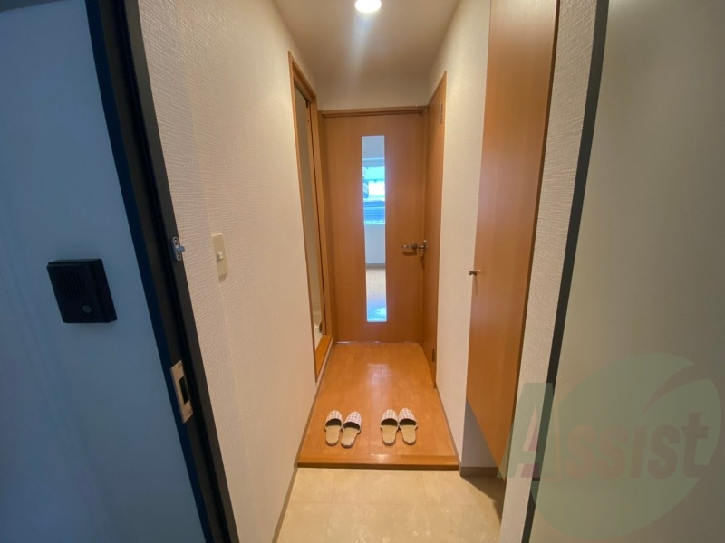 お部屋の第一印象を決める玄関はこちらです! お部屋の第一印象を決める玄関はこちらです!