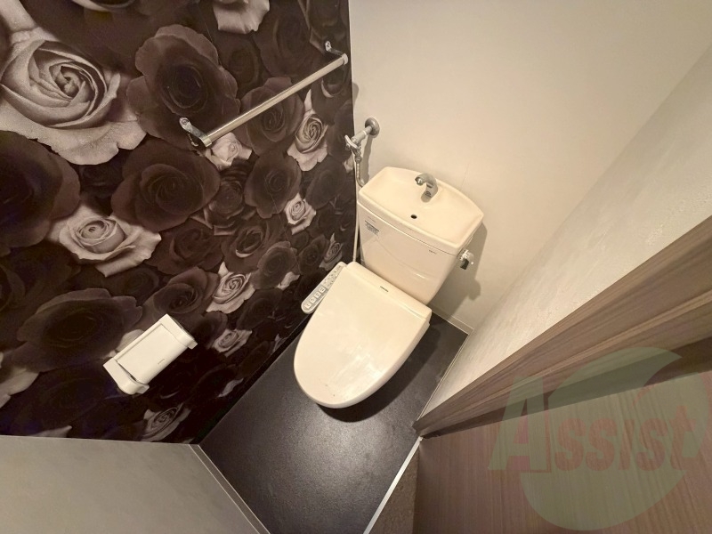 こちらはトイレです。清潔感があり、安心して使用できます。 こちらはトイレです。清潔感があり、安心して使用できます。